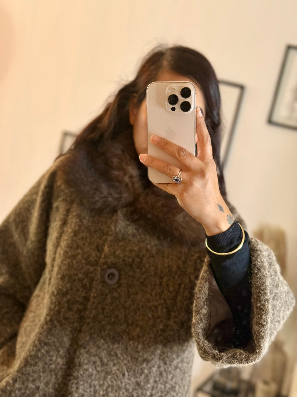 Veste courte col effet fourrure